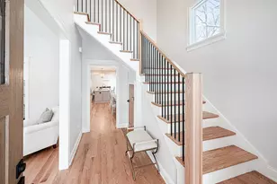 885 Geneva Rd, Saint Charles, IL 60174 - Photo 5