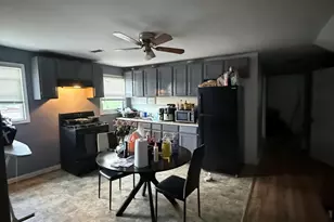 10230 S Yates Blvd, Chicago, IL 60617 - Photo 13