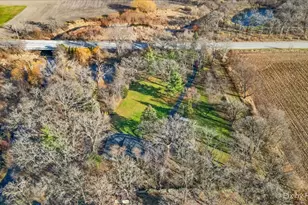 5609 N Il Route 47 Hwy, Woodstock, IL 60098 - Photo 35