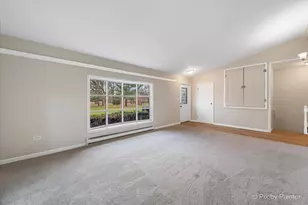 5609 N Il Route 47 Hwy, Woodstock, IL 60098 - Photo 9