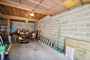 711 Carriage Hill Dr, Glenview, IL 60025 - Photo 23