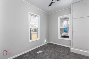 1428 W Main St, Ottawa, IL 61350 - Photo 9