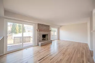 1285 Foxdale Dr, Addison, IL 60101 - Photo 5