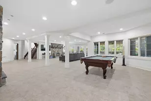 17 Ambriance Dr, Burr Ridge, IL 60527 - Photo 53