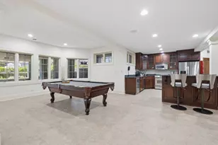 17 Ambriance Dr, Burr Ridge, IL 60527 - Photo 53
