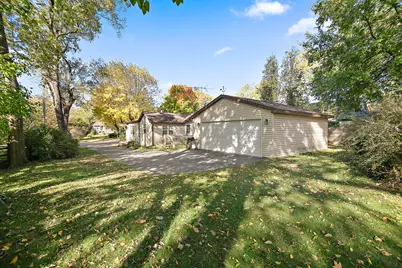 5005 N 4370W Road, Bourbonnais, IL 60914 - Photo 7