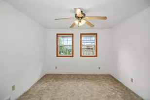5005 N 4370W Rd, Bourbonnais, IL 60914 - Photo 13