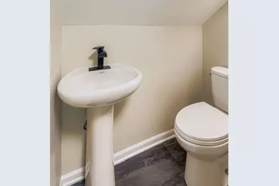 14827 Kenneth Avenue, Midlothian, IL 60445 - Photo 19