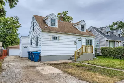 14827 Kenneth Avenue, Midlothian, IL 60445 - Photo 1