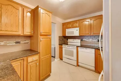 3110 Pheasant Creek Drive #104, Northbrook, IL 60062 - Photo 17