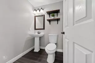 7850 McVicker Ave, Burbank, IL 60459 - Photo 23