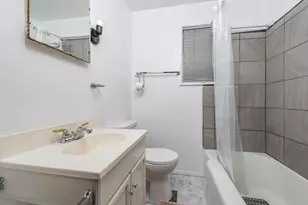 216 S Martin Ave, Waukegan, IL 60085 - Photo 21