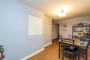 216 S Martin Ave, Waukegan, IL 60085 - Photo 11