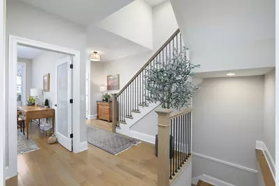 932 E Chicago Avenue, Naperville, IL 60540 - Photo 49