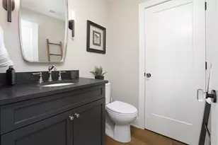 932 E Chicago Ave, Naperville, IL 60540 - Photo 45