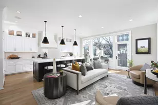 932 E Chicago Ave, Naperville, IL 60540 - Photo 11