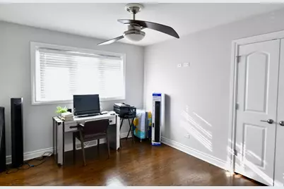 1038 E 167th Place, South Holland, IL 60473 - Photo 9