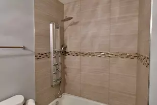 1038 E 167th Pl, South Holland, IL 60473 - Photo 7