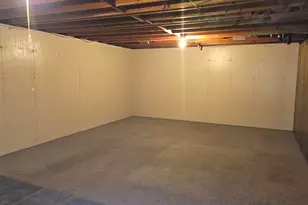 5864 Dafred Dr, Rockford, IL 61107 - Photo 13