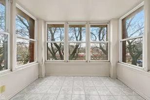 1217 E 53rd St, Chicago, IL 60615 - Photo 3