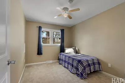 62 Ridge Court, Lindenhurst, IL 60046 - Photo 9