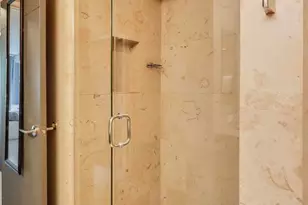 9725 Woods Dr, Skokie, IL 60077 - Photo 15