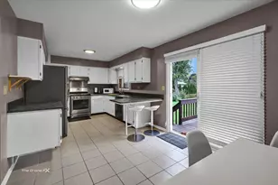 2N314 Euclid Ave, Glen Ellyn, IL 60137 - Photo 11