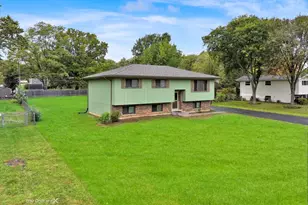 2N314 Euclid Ave, Glen Ellyn, IL 60137 - Photo 3