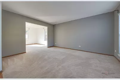 2736 Bluewater Circle, Naperville, IL 60564 - Photo 7