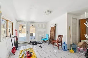 2115 Emerson St, Evanston, IL 60201 - Photo 9