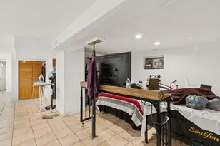 2115 Emerson St, Evanston, IL 60201 - Photo 31