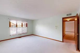 1151 Mistwood Ln, Downers Grove, IL 60515 - Photo 19