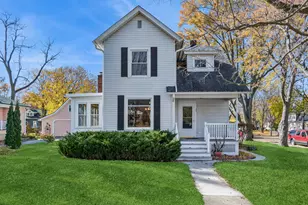 55 Garfield St, Oswego, IL 60543 - Photo 1