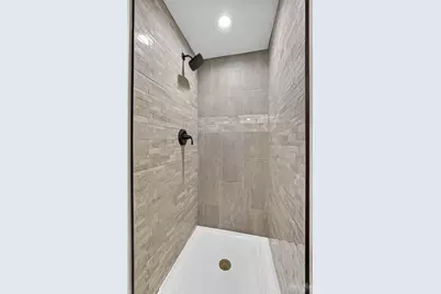 4405 Greenwood Road, Woodstock, IL 60098 - Photo 3