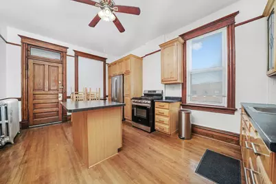 2502 W Augusta Boulevard, Chicago, IL 60622 - Photo 5