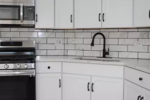 3660 W Grenshaw St, Chicago, IL 60624 - Photo 7