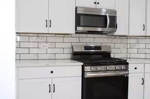 3660 W Grenshaw St, Chicago, IL 60624 - Photo 5