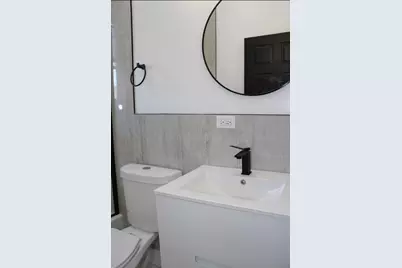 3660 W Grenshaw Street, Chicago, IL 60624 - Photo 15