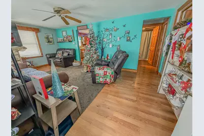 615 W 9th Street, Sterling, IL 61081 - Photo 5