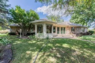 154 E US 34 Hwy, Mendota, IL 61342 - Photo 9