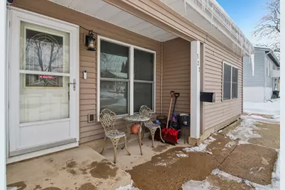 327 Hickory Avenue, Romeoville, IL 60446 - Photo 5