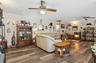 327 Hickory Ave, Romeoville, IL 60446 - Photo 7