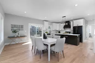 4019 Faith Ln, Saint Charles, IL 60174 - Photo 7