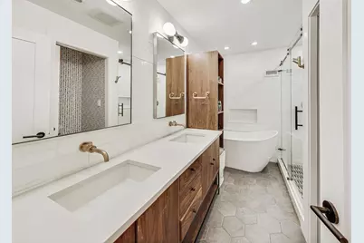 448 N Carpenter Street #J, Chicago, IL 60642 - Photo 19