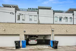 448 N Carpenter St, Chicago, IL 60642 - Photo 33