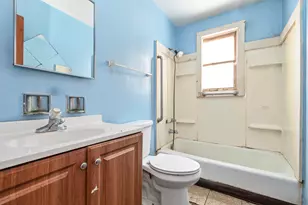 [Address not provided], Blue Island, IL 60406 - Photo 13