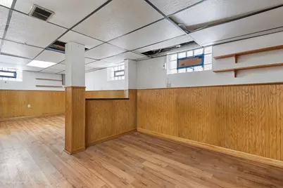 5117 S Luna Avenue, Chicago, IL 60638 - Photo 13