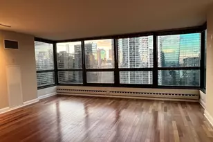 360 E Randolph St, Chicago, IL 60601 - Photo 9