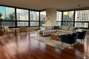 360 E Randolph St, Chicago, IL 60601 - Photo 5