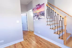 1023 N Central Ave, Chicago, IL 60651 - Photo 5